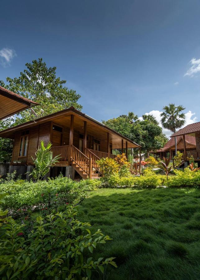 Casa Kandara Waingapu Extérieur photo